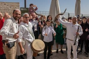 תכנון בר מצווה בכותל לאורחים מחו"ל